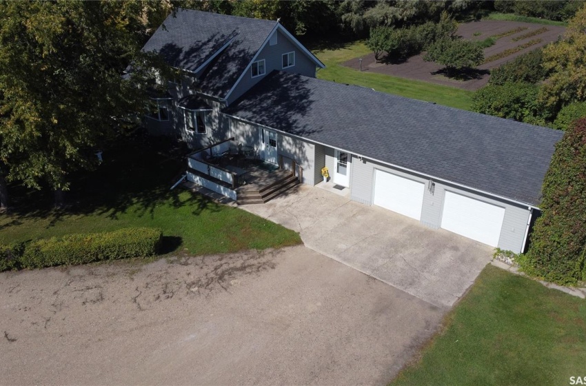 Rural Address, Lakeside Rm No. 338, Saskatchewan S0A 3E0, 5 Bedrooms Bedrooms, 14 Rooms Rooms,2 BathroomsBathrooms,Acreage,For Sale,Lambert Acreage,Rural Address,SK945266