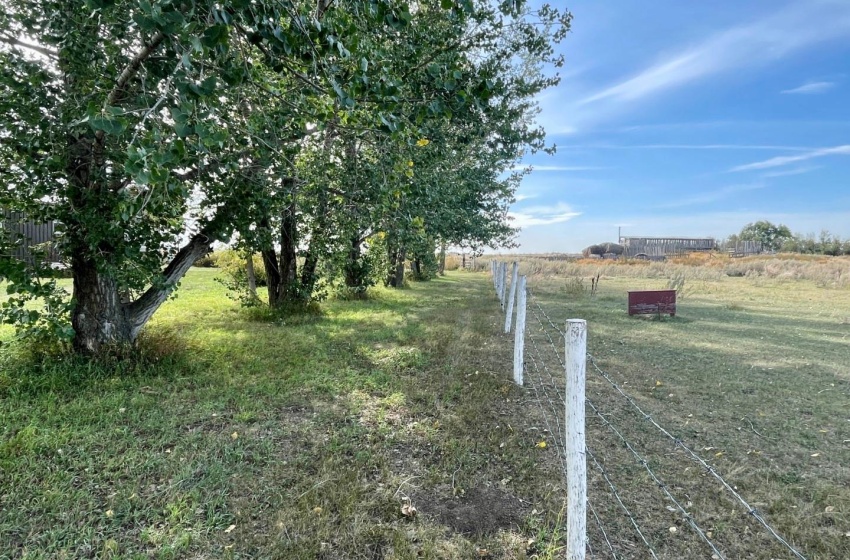 Rural Address, Grandview Rm No. 349, Saskatchewan S0K 1Y0, 3 Bedrooms Bedrooms, 16 Rooms Rooms,3 BathroomsBathrooms,Acreage,For Sale,Ochs Acreage 22.02 acres, Handel,Rural Address,SK945539