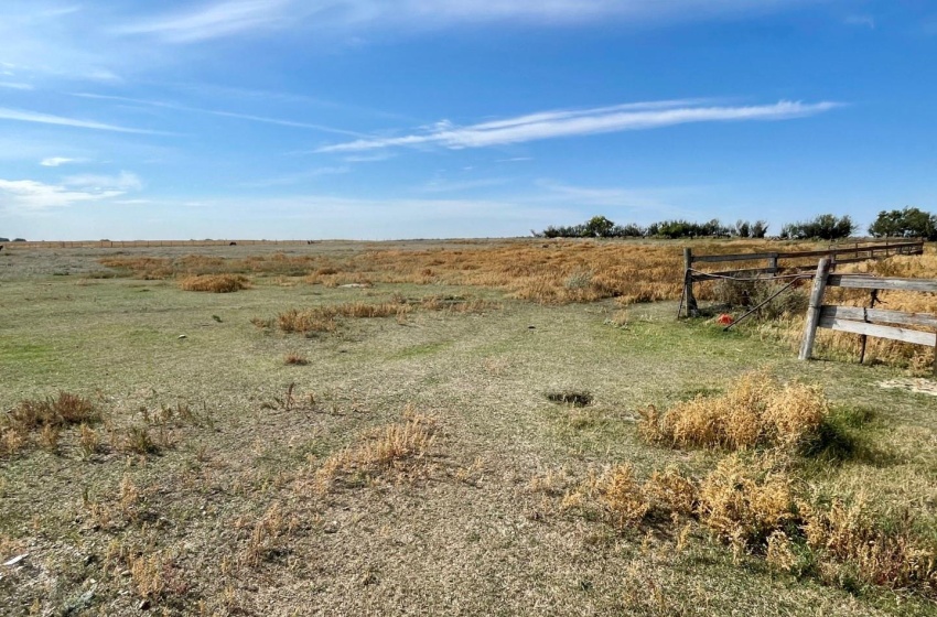 Rural Address, Grandview Rm No. 349, Saskatchewan S0K 1Y0, 3 Bedrooms Bedrooms, 16 Rooms Rooms,3 BathroomsBathrooms,Acreage,For Sale,Ochs Acreage 22.02 acres, Handel,Rural Address,SK945539