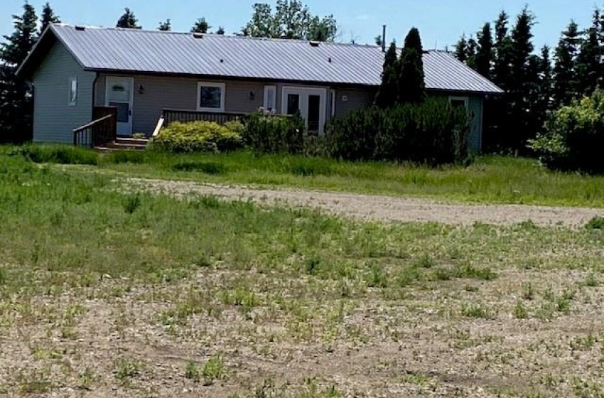 Rural Address, Kronau, Saskatchewan S0G 4E0, 5 Bedrooms Bedrooms, 14 Rooms Rooms,4 BathroomsBathrooms,Acreage,For Sale,Lajord RM No. 128 Ptn. of W 1/2 - 9-14-17-W2,Rural Address,SK945743