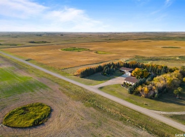 Rural Address, Dufferin Rm No. 190, Saskatchewan S0G 3C0, 3 Bedrooms Bedrooms, 16 Rooms Rooms,3 BathroomsBathrooms,Acreage,For Sale,Lumsden / Bethune Prairie Oasis Acreage,Rural Address,SK946048