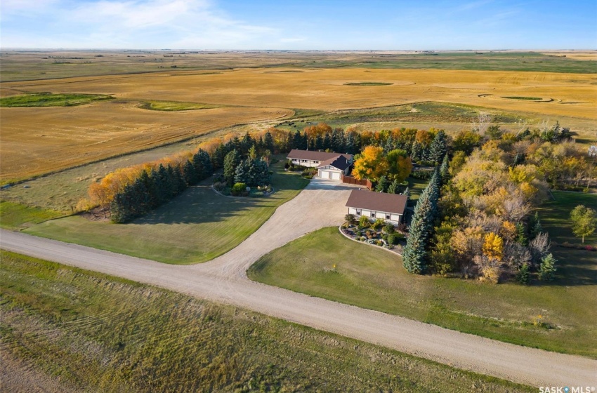 Rural Address, Dufferin Rm No. 190, Saskatchewan S0G 3C0, 3 Bedrooms Bedrooms, 16 Rooms Rooms,3 BathroomsBathrooms,Acreage,For Sale,Lumsden / Bethune Prairie Oasis Acreage,Rural Address,SK946048