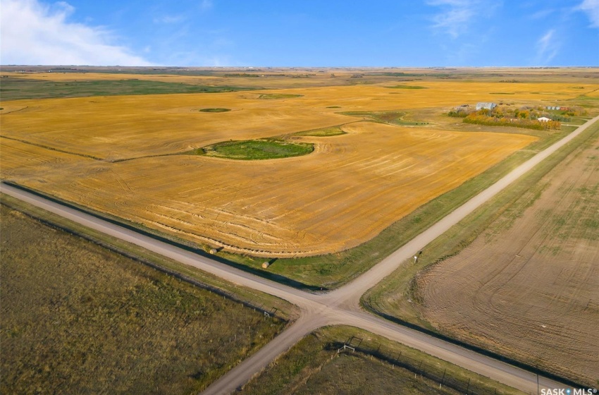 Rural Address, Dufferin Rm No. 190, Saskatchewan S0G 3C0, 3 Bedrooms Bedrooms, 16 Rooms Rooms,3 BathroomsBathrooms,Acreage,For Sale,Lumsden / Bethune Prairie Oasis Acreage,Rural Address,SK946048