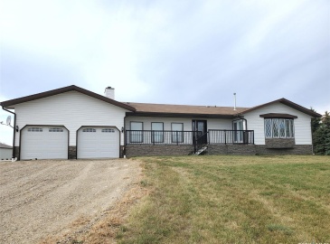 221 Oxbow DRIVE, Swift Current Rm No. 137, Saskatchewan S9H 3X4, 5 Bedrooms Bedrooms, 17 Rooms Rooms,4 BathroomsBathrooms,Acreage,For Sale,Oxbow,SK946363