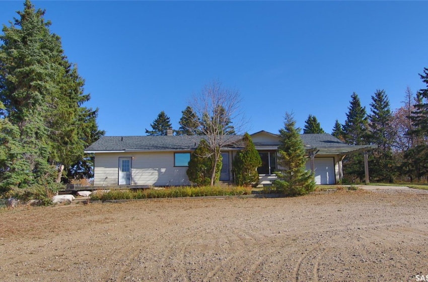 Rural Address, Laird Rm No. 404, Saskatchewan S0K 3R0, 2 Bedrooms Bedrooms, 8 Rooms Rooms,1 BathroomBathrooms,Acreage,For Sale,Epp Acreage,Rural Address,SK946698