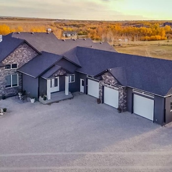 104 Aspen WAY, Aberdeen Rm No. 373, Saskatchewan S7K 3J9, 6 Bedrooms Bedrooms, 21 Rooms Rooms,5 BathroomsBathrooms,Acreage,For Sale,Aspen,SK946792