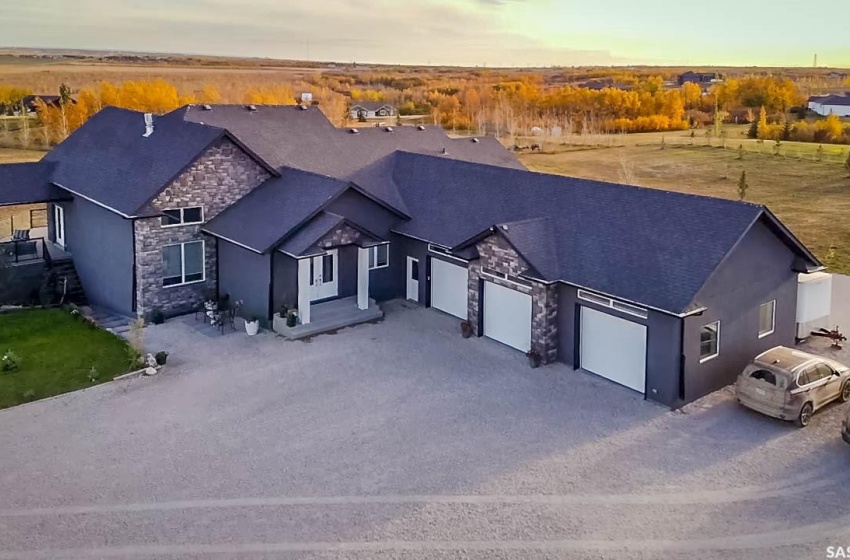 104 Aspen WAY, Aberdeen Rm No. 373, Saskatchewan S7K 3J9, 6 Bedrooms Bedrooms, 21 Rooms Rooms,5 BathroomsBathrooms,Acreage,For Sale,Aspen,SK946792