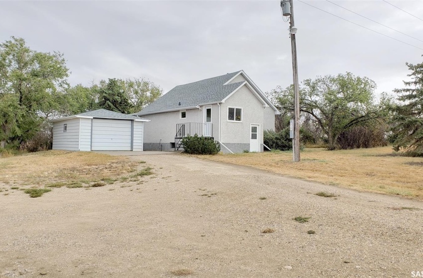 Rural Address, Wood River Rm No. 74, Saskatchewan S0H 2K0, 3 Bedrooms Bedrooms, 7 Rooms Rooms,1 BathroomBathrooms,Acreage,For Sale,Lafleche Acreage West,Rural Address,SK946935