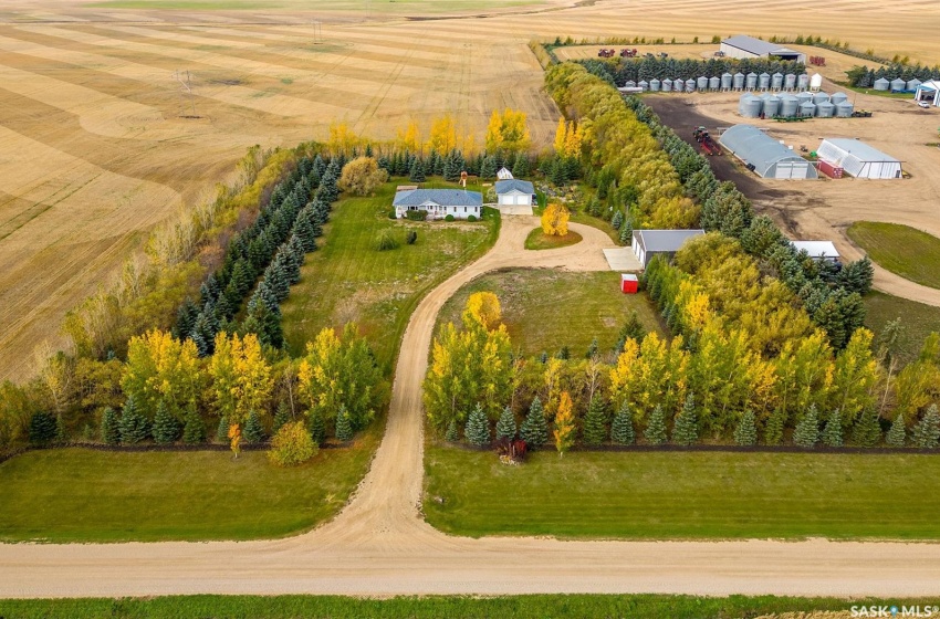 Rural Address, Star City Rm No. 428, Saskatchewan S0E 1A0, 5 Bedrooms Bedrooms, 17 Rooms Rooms,3 BathroomsBathrooms,Acreage,For Sale,Melfort Acreage,Rural Address,SK947031