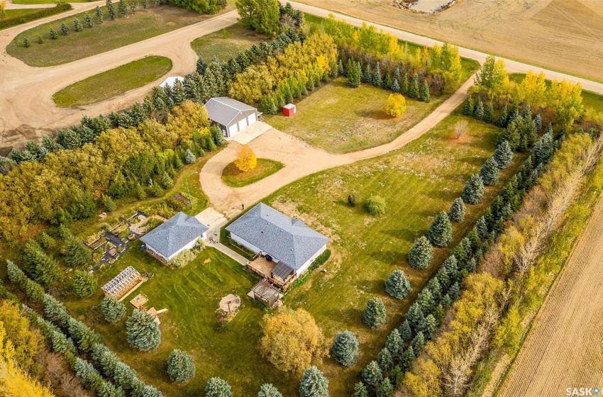 Rural Address, Star City Rm No. 428, Saskatchewan S0E 1A0, 5 Bedrooms Bedrooms, 17 Rooms Rooms,3 BathroomsBathrooms,Acreage,For Sale,Melfort Acreage,Rural Address,SK947031