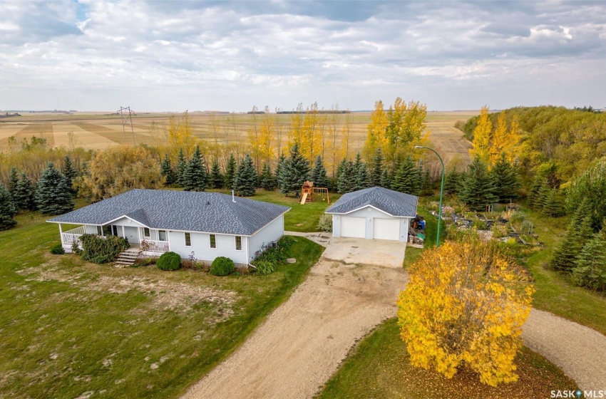 Rural Address, Star City Rm No. 428, Saskatchewan S0E 1A0, 5 Bedrooms Bedrooms, 17 Rooms Rooms,3 BathroomsBathrooms,Acreage,For Sale,Melfort Acreage,Rural Address,SK947031