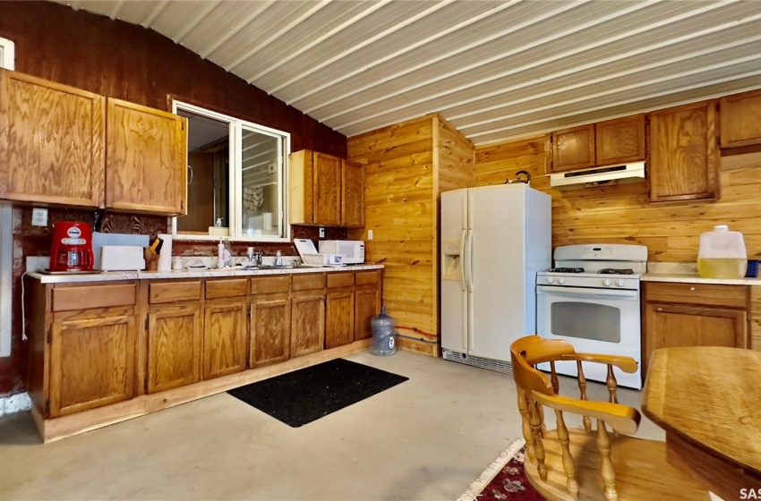 Rural Address, Goodwater, Saskatchewan S0C 1E0, 3 Bedrooms Bedrooms, 10 Rooms Rooms,2 BathroomsBathrooms,Acreage,For Sale,Goodwater Acreage,Rural Address,SK947058