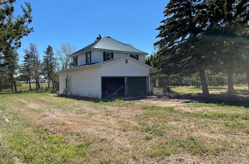 Rural Address, Perdue Rm No. 346, Saskatchewan S0K 2E0, 3 Bedrooms Bedrooms, 11 Rooms Rooms,2 BathroomsBathrooms,Acreage,For Sale,Koster Acreage 10 acres, Perdue,Rural Address,SK947173