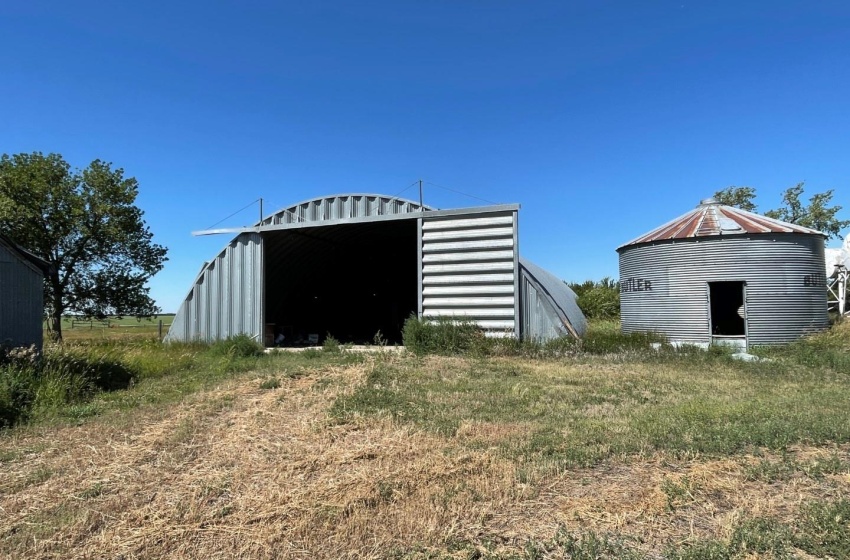 Rural Address, Perdue Rm No. 346, Saskatchewan S0K 2E0, 3 Bedrooms Bedrooms, 11 Rooms Rooms,2 BathroomsBathrooms,Acreage,For Sale,Koster Acreage 10 acres, Perdue,Rural Address,SK947173