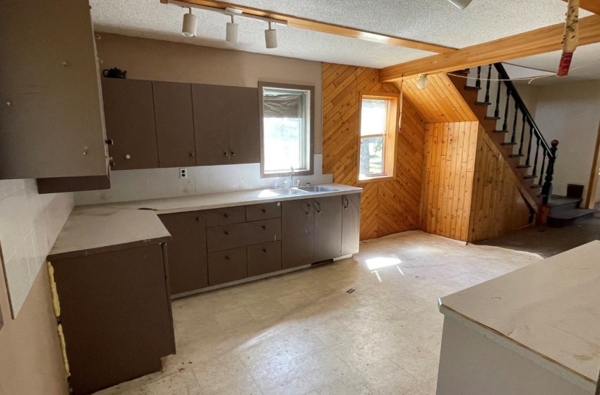 Rural Address, Perdue Rm No. 346, Saskatchewan S0K 2E0, 3 Bedrooms Bedrooms, 11 Rooms Rooms,2 BathroomsBathrooms,Acreage,For Sale,Koster Acreage 10 acres, Perdue,Rural Address,SK947173