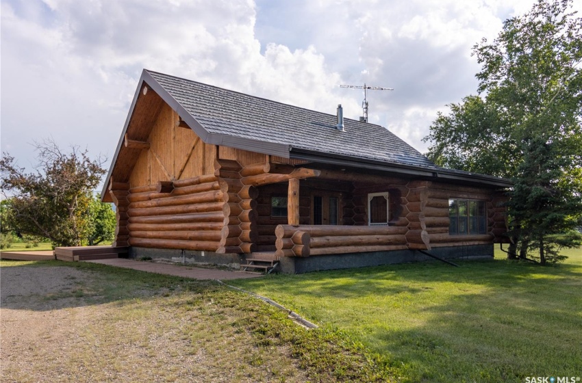 Rural Address, Langenburg Rm No. 181, Saskatchewan S0A 2A0, 4 Bedrooms Bedrooms, 17 Rooms Rooms,2 BathroomsBathrooms,Acreage,For Sale,Weiss Acreage,Rural Address,SK947140