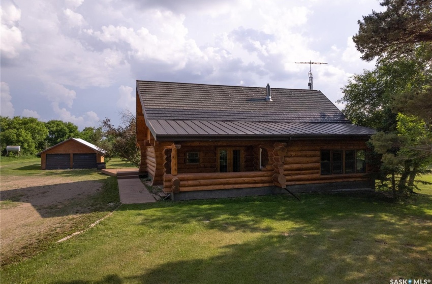 Rural Address, Langenburg Rm No. 181, Saskatchewan S0A 2A0, 4 Bedrooms Bedrooms, 17 Rooms Rooms,2 BathroomsBathrooms,Acreage,For Sale,Weiss Acreage,Rural Address,SK947140