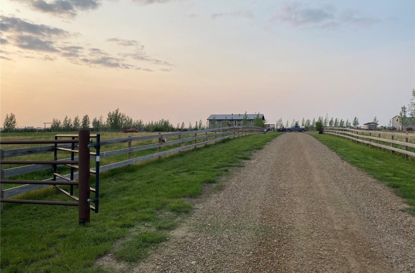 Rural Address, Maple Creek Rm No. 111, Saskatchewan S0N 1N0, 5 Bedrooms Bedrooms, 14 Rooms Rooms,2 BathroomsBathrooms,Acreage,For Sale,Schneider Acreage,Rural Address,SK947282