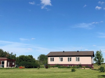 Rural Address, Shellbrook Rm No. 493, Saskatchewan S0J 1G0, 5 Bedrooms Bedrooms, 18 Rooms Rooms,2 BathroomsBathrooms,Acreage,For Sale,Holbein Acreage,Rural Address,SK947352