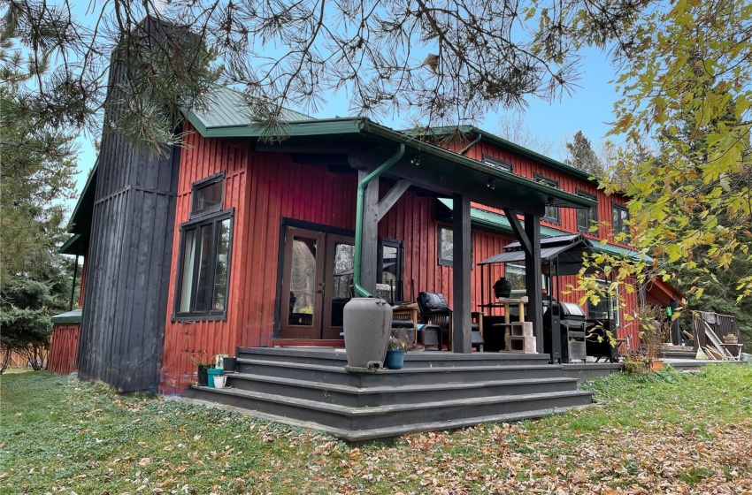 Rural Address, Big River Rm No. 555, Saskatchewan S0J 0E0, 2 Bedrooms Bedrooms, 15 Rooms Rooms,2 BathroomsBathrooms,Acreage,For Sale,Clearwater Acreage,Rural Address,SK948922