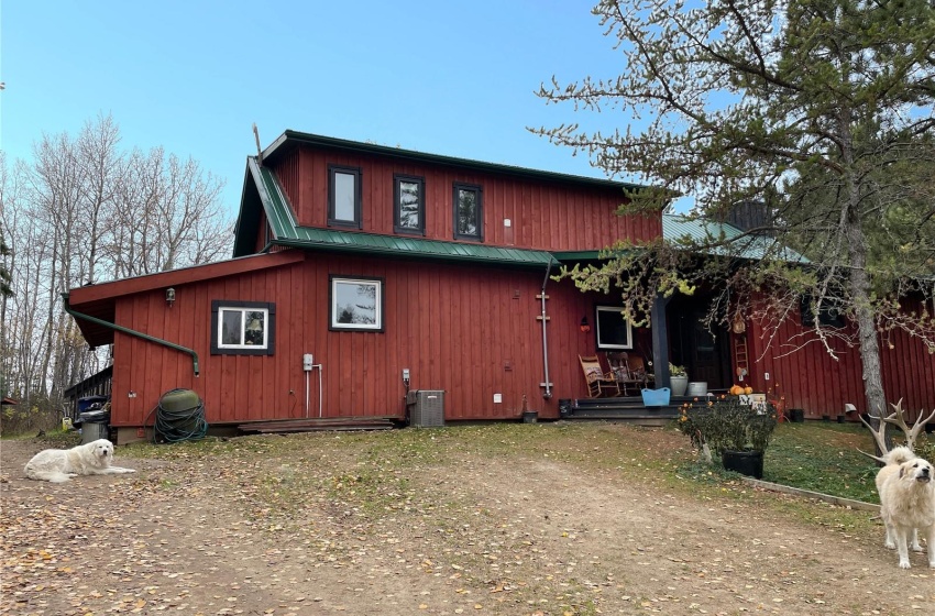 Rural Address, Big River Rm No. 555, Saskatchewan S0J 0E0, 2 Bedrooms Bedrooms, 15 Rooms Rooms,2 BathroomsBathrooms,Acreage,For Sale,Clearwater Acreage,Rural Address,SK948922