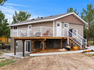 Rural Address, Edenwold Rm No. 158, Saskatchewan S0G 3Z0, 5 Bedrooms Bedrooms, 12 Rooms Rooms,2 BathroomsBathrooms,Acreage,For Sale,Old Crow Nest Acreage,Rural Address,SK948815