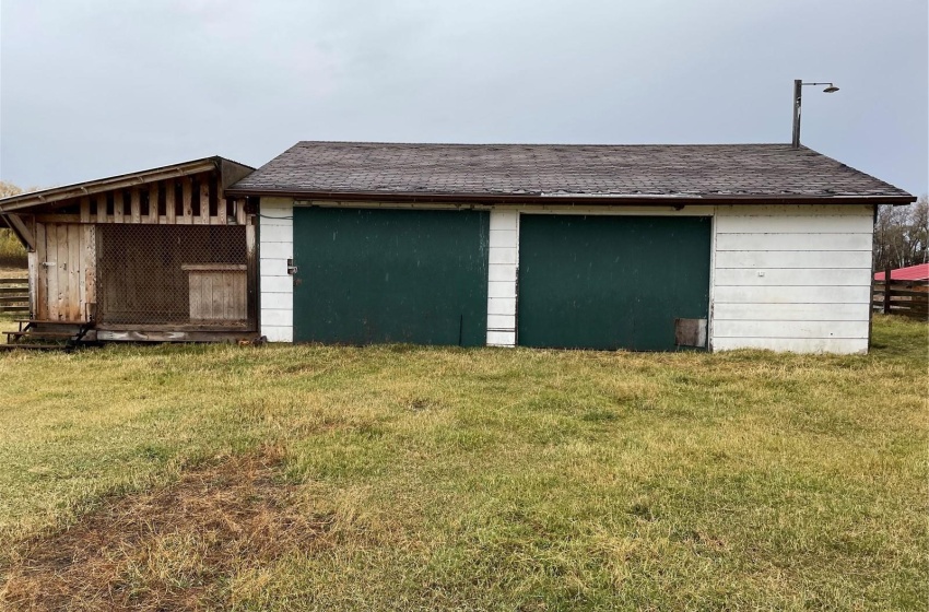 Rural Address, Meadow Lake, Saskatchewan S9X 1Y5, 6 Bedrooms Bedrooms, 12 Rooms Rooms,2 BathroomsBathrooms,Acreage,For Sale,13kms West of Meadow Lake,Rural Address,SK948982