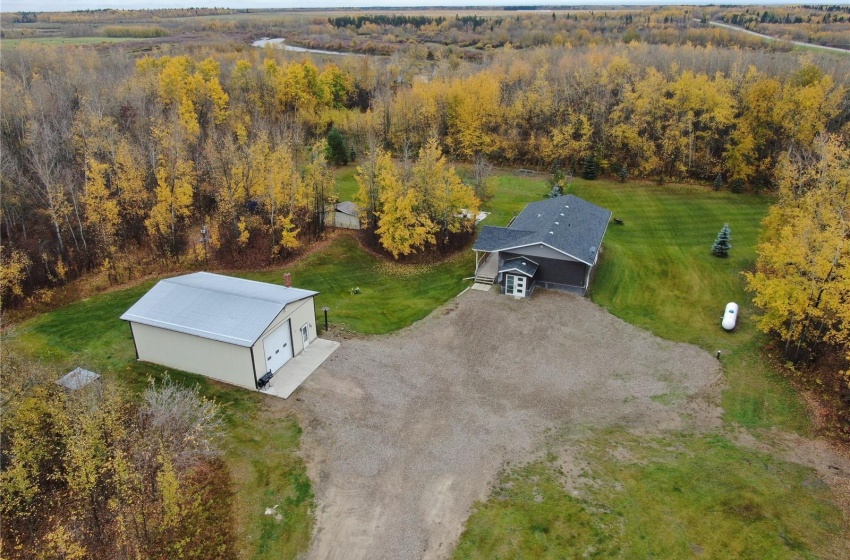 318077 Harriott AVENUE, Meadow Lake Rm No.588, Saskatchewan S0M 0T0, 3 Bedrooms Bedrooms, 8 Rooms Rooms,2 BathroomsBathrooms,Acreage,For Sale,Harriott,SK949108