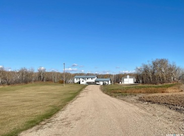 SW 05 Rural Address, Insinger Rm No. 275, Saskatchewan S0A 1L0, 3 Bedrooms Bedrooms, 12 Rooms Rooms,2 BathroomsBathrooms,Acreage,For Sale,RM of Insinger acreage,Rural Address,SK949271