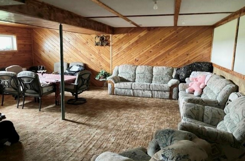 SW 05 Rural Address, Insinger Rm No. 275, Saskatchewan S0A 1L0, 3 Bedrooms Bedrooms, 12 Rooms Rooms,2 BathroomsBathrooms,Acreage,For Sale,RM of Insinger acreage,Rural Address,SK949271