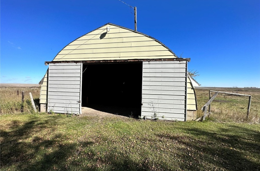 Rural Address, Antler Rm No. 61, Saskatchewan S0C 2H0, 4 Bedrooms Bedrooms, 14 Rooms Rooms,2 BathroomsBathrooms,Acreage,For Sale,BOETTCHER ACREAGE,Rural Address,SK949293