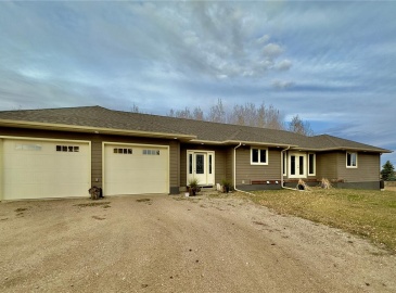 Rural Address, Manitou Lake Rm No. 442, Saskatchewan S0M 2C0, 6 Bedrooms Bedrooms, 18 Rooms Rooms,4 BathroomsBathrooms,Acreage,For Sale,RM of Manitou Acreage,Rural Address,SK949599