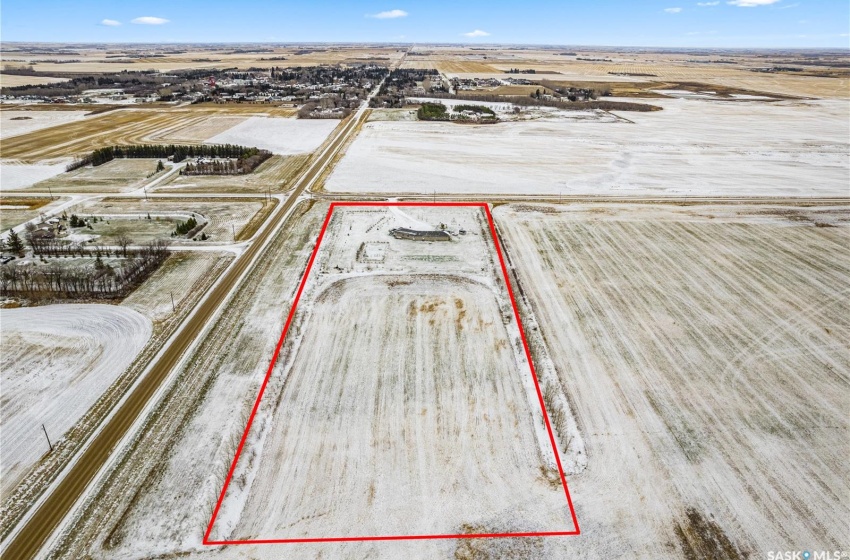 Rural Address, Laird Rm No. 404, Saskatchewan S0K 1Z0, 5 Bedrooms Bedrooms, 13 Rooms Rooms,2 BathroomsBathrooms,Acreage,For Sale,Williams Acreage,Rural Address,SK949886