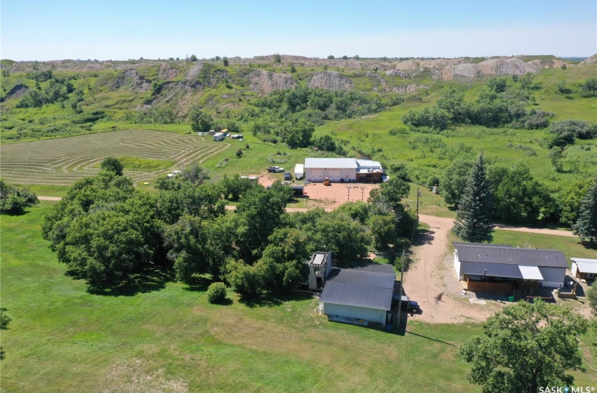 Rural Address, Estevan Rm No. 5, Saskatchewan S0C 0M0, 3 Bedrooms Bedrooms, 10 Rooms Rooms,2 BathroomsBathrooms,Acreage,For Sale,Langen Homestead Acreage,Rural Address,SK951223