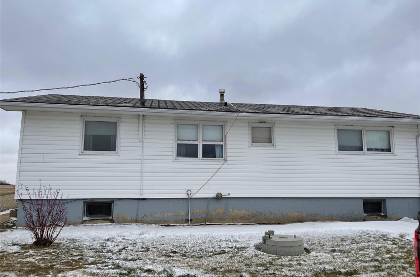 Rural Address, Estevan Rm No. 5, Saskatchewan S4A 2A3, 4 Bedrooms Bedrooms, 11 Rooms Rooms,2 BathroomsBathrooms,Acreage,For Sale,Fiest Acreage,Rural Address,SK951699