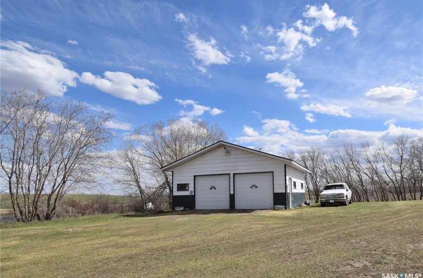 Rural Address, Prince Albert Rm No. 461, Saskatchewan S6V 5P9, 6 Bedrooms Bedrooms, 19 Rooms Rooms,4 BathroomsBathrooms,Acreage,For Sale,R.M. of Prince Albert Acreage,Rural Address,SK951876