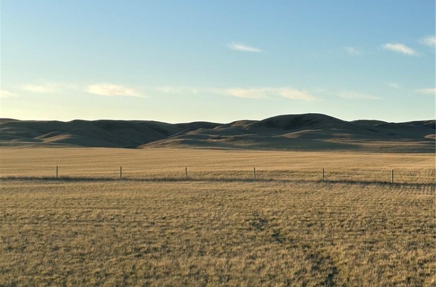 Property view of mountains featuring a rural view