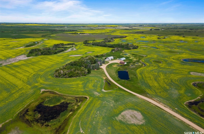 Rural Address, South Qu'Appelle Rm No. 157, Saskatchewan S0G 4A0, 3 Bedrooms Bedrooms, 12 Rooms Rooms,2 BathroomsBathrooms,Acreage,For Sale,Zerr Acreage,Rural Address,SK952150