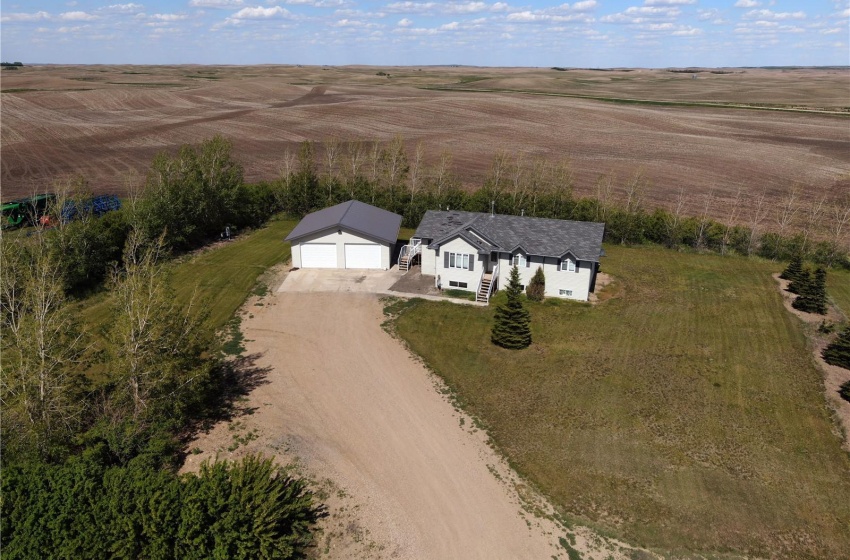 Rural Address, Chaplin Rm No. 164, Saskatchewan S0H 0V0, 5 Bedrooms Bedrooms, 15 Rooms Rooms,4 BathroomsBathrooms,Acreage,For Sale,Moose Jaw Commuter Acreage - Gerbrandt,Rural Address,SK952386