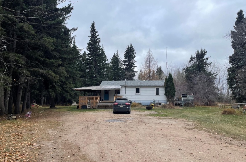 Rural Address, Makwa, Saskatchewan S0M 1N0, 4 Bedrooms Bedrooms, 13 Rooms Rooms,2 BathroomsBathrooms,Acreage,For Sale,Makwa Acreage,Rural Address,SK952412