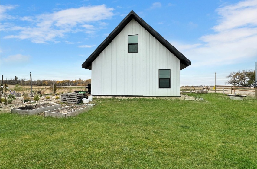 Rural Address, South Qu'Appelle Rm No. 157, Saskatchewan S0G 4A0, 2 Bedrooms Bedrooms, 7 Rooms Rooms,1 BathroomBathrooms,Acreage,For Sale,Dean Acreage,Rural Address,SK952585