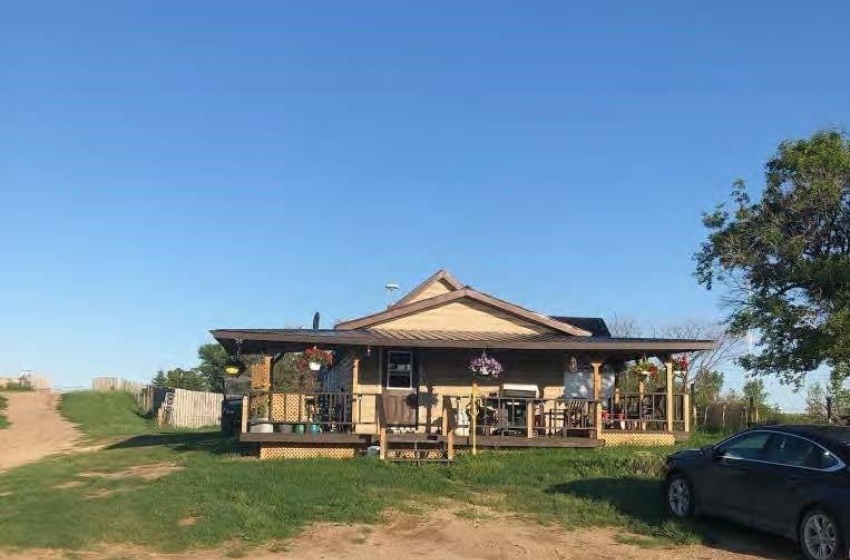 Rural Address, Longlaketon Rm No. 219, Saskatchewan S0G 4P0, 1 Bedroom Bedrooms, ,1 BathroomBathrooms,Farm,For Sale,Southey 479 ac. Grain Farmland & Sheep Facilit,Rural Address,SK953052