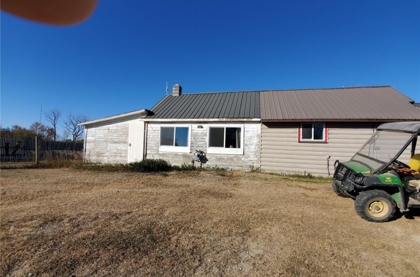 Rural Address, Longlaketon Rm No. 219, Saskatchewan S0G 4P0, 1 Bedroom Bedrooms, ,1 BathroomBathrooms,Farm,For Sale,Southey 479 ac. Grain Farmland & Sheep Facilit,Rural Address,SK953052