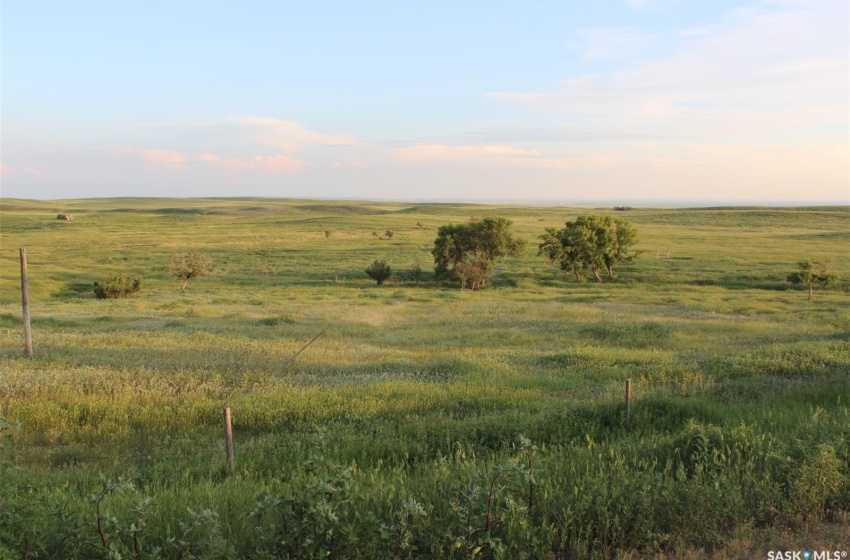 17 Rural Address, Lacadena Rm No. 228, Saskatchewan S0L 1V0, ,Farm,For Sale,Lacadena RANCH,Rural Address,SK954840