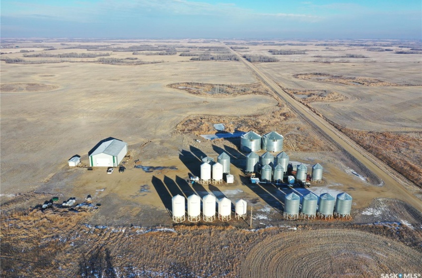 Rural Address, Longlaketon Rm No. 219, Saskatchewan S0G 1J0, ,Farm,For Sale,LonglaketonRm#219-159.03 Acres + Shop and Binyard,Rural Address,SK955424