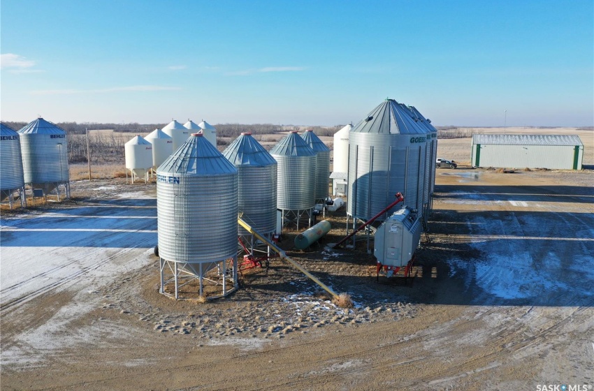 Rural Address, Longlaketon Rm No. 219, Saskatchewan S0G 1J0, ,Farm,For Sale,LonglaketonRm#219-159.03 Acres + Shop and Binyard,Rural Address,SK955424