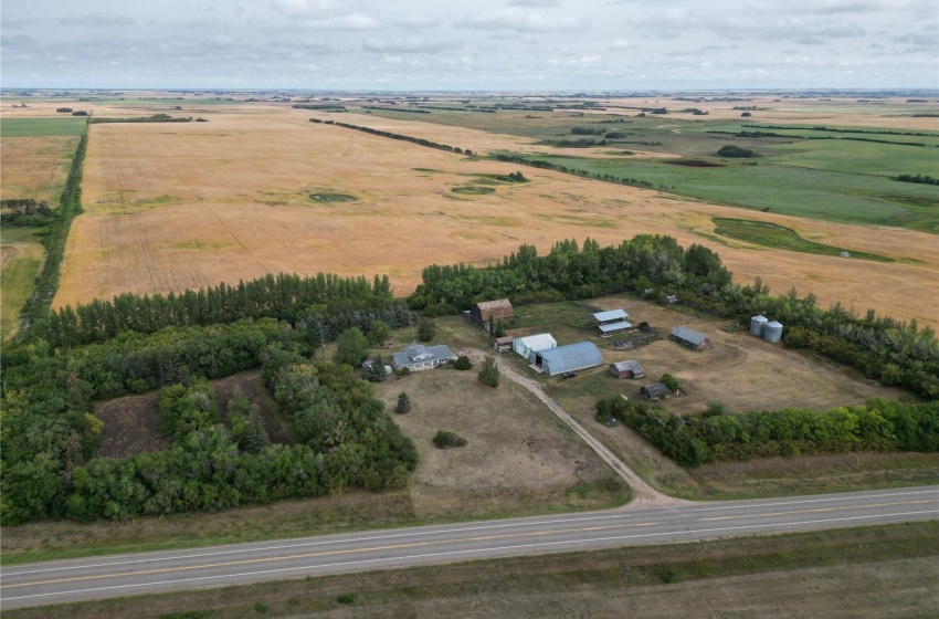 Rural Address, Rosemount Rm No. 378, Saskatchewan S0K 2K0, 4 Bedrooms Bedrooms, 15 Rooms Rooms,3 BathroomsBathrooms,Acreage,For Sale,Rosemount Acreage,Rural Address,SK941306