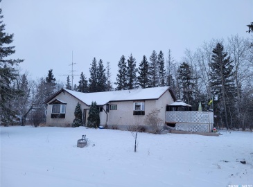 Rural Address, Ponass Lake Rm No. 367, Saskatchewan S0E 1M0, 3 Bedrooms Bedrooms, 11 Rooms Rooms,2 BathroomsBathrooms,Acreage,For Sale,Paulson Acreage,Rural Address,SK955542