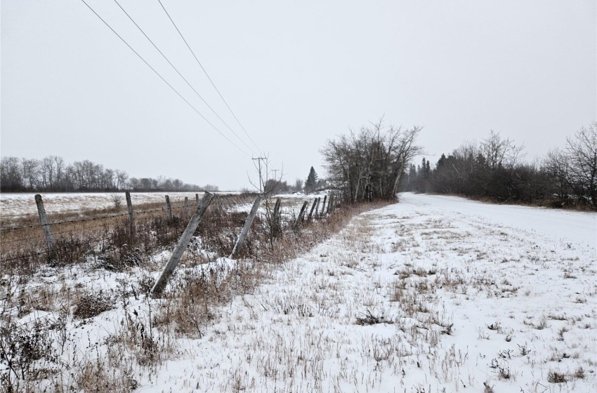 Rural Address, Ponass Lake Rm No. 367, Saskatchewan S0E 1M0, 3 Bedrooms Bedrooms, 11 Rooms Rooms,2 BathroomsBathrooms,Acreage,For Sale,Paulson Acreage,Rural Address,SK955542