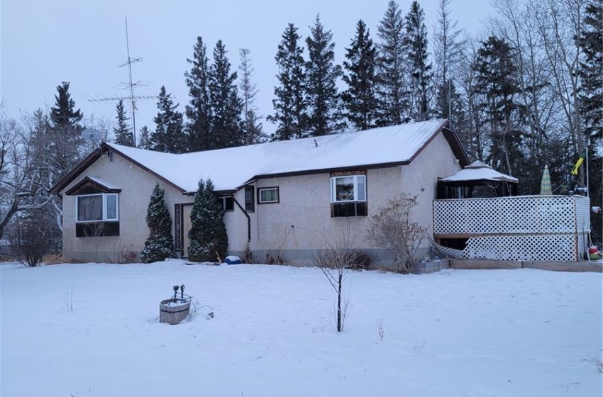 Rural Address, Ponass Lake Rm No. 367, Saskatchewan S0E 1M0, 3 Bedrooms Bedrooms, 11 Rooms Rooms,2 BathroomsBathrooms,Acreage,For Sale,Paulson Acreage,Rural Address,SK955542